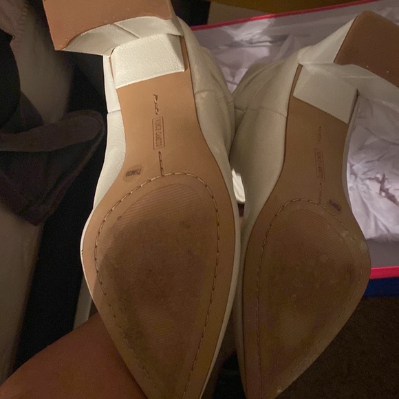 Vince Camuto Heeled Boot - Picture 3 of 3